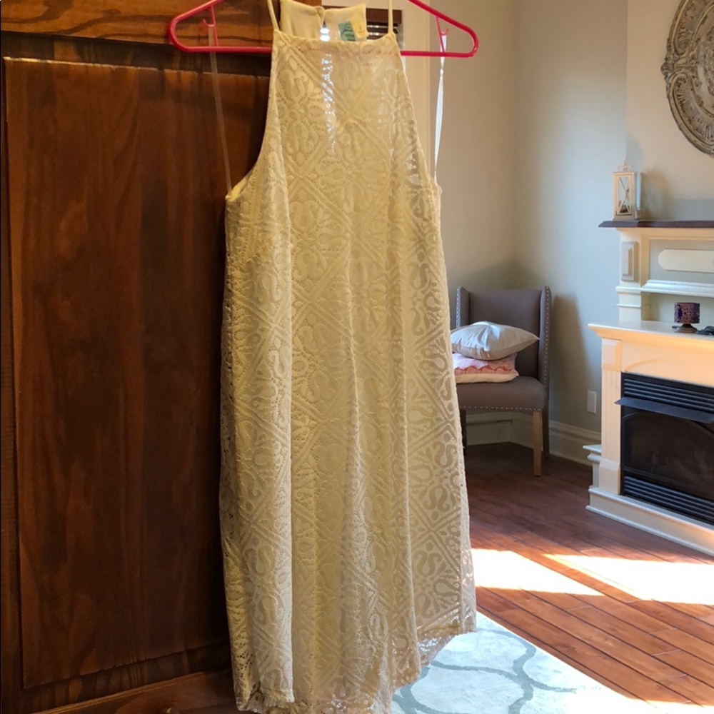 Like new lace dress